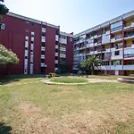 Irena Downtown Apartment