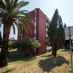 Irena Downtown Apartment