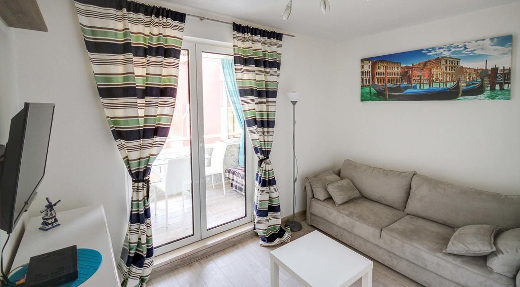 Irena Downtown Apartment